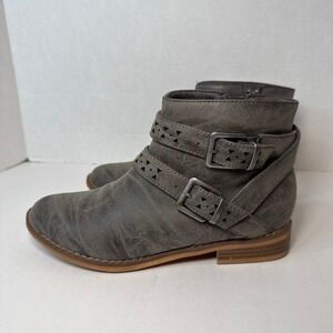 Rocket Dog Grey Suede Side Zip Ankle Booties Buckle Cut Straps Women's Size 6.5